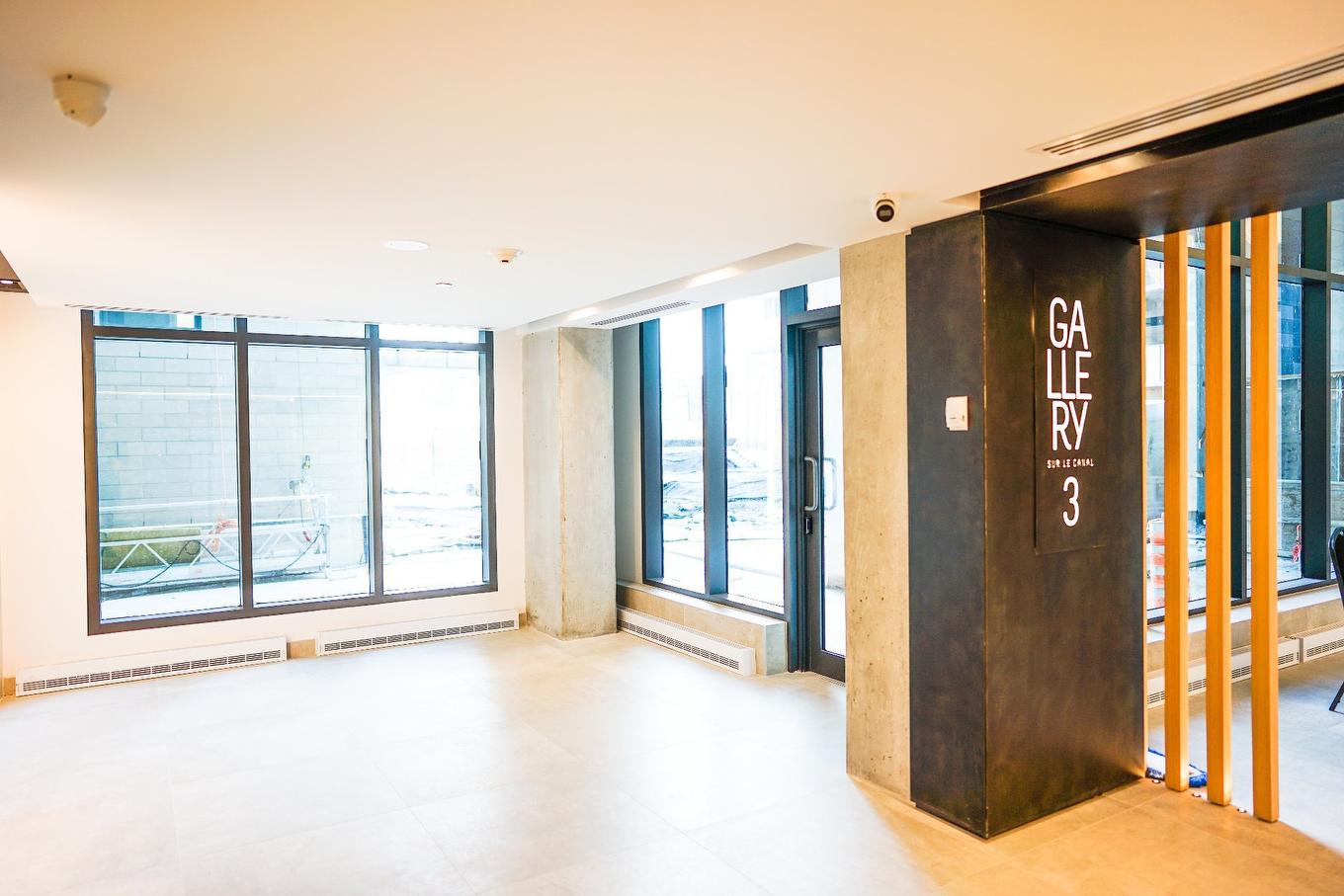 Autre - 409-1320 Rue Olier, Montréal (Le Sud-Ouest), QC - Indoor Photo Showing Other Room