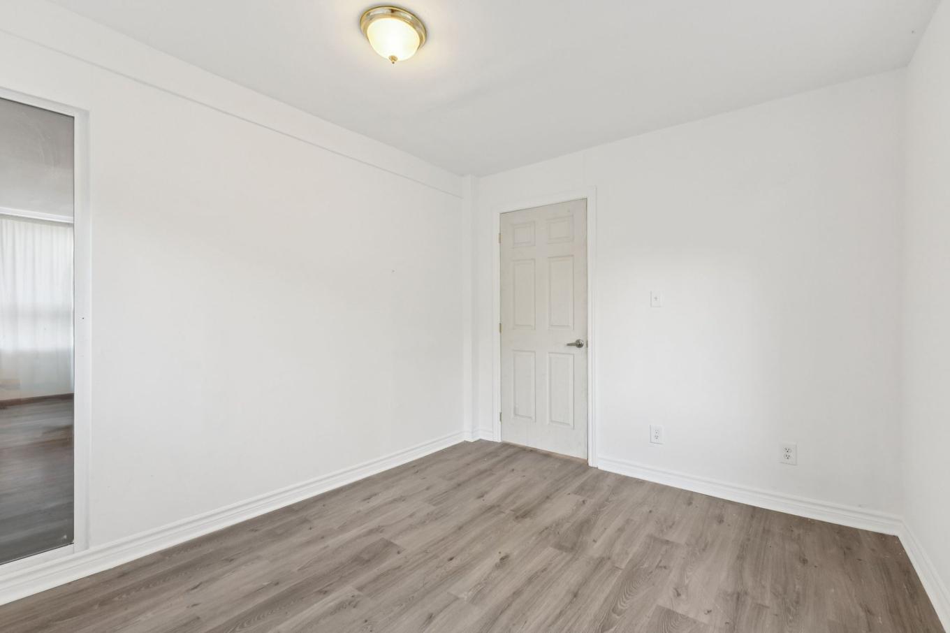 Chambre à coucher - 820 Rue St-Louis, Gatineau (Gatineau), QC - Indoor Photo Showing Other Room