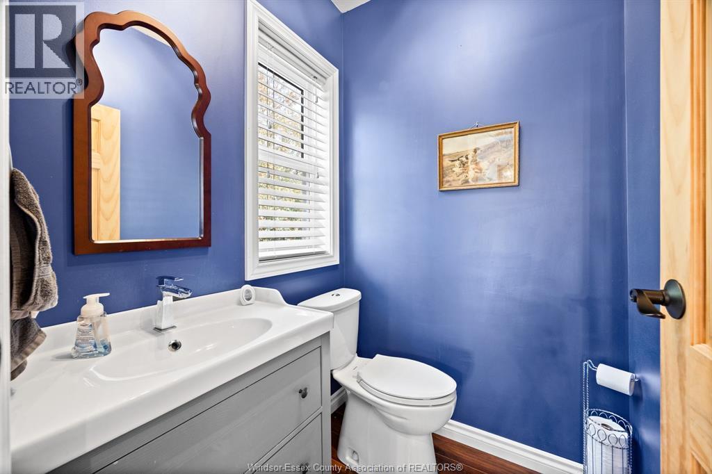 38 Canal Street East, Tilbury, ON - Indoor Photo Showing Bathroom