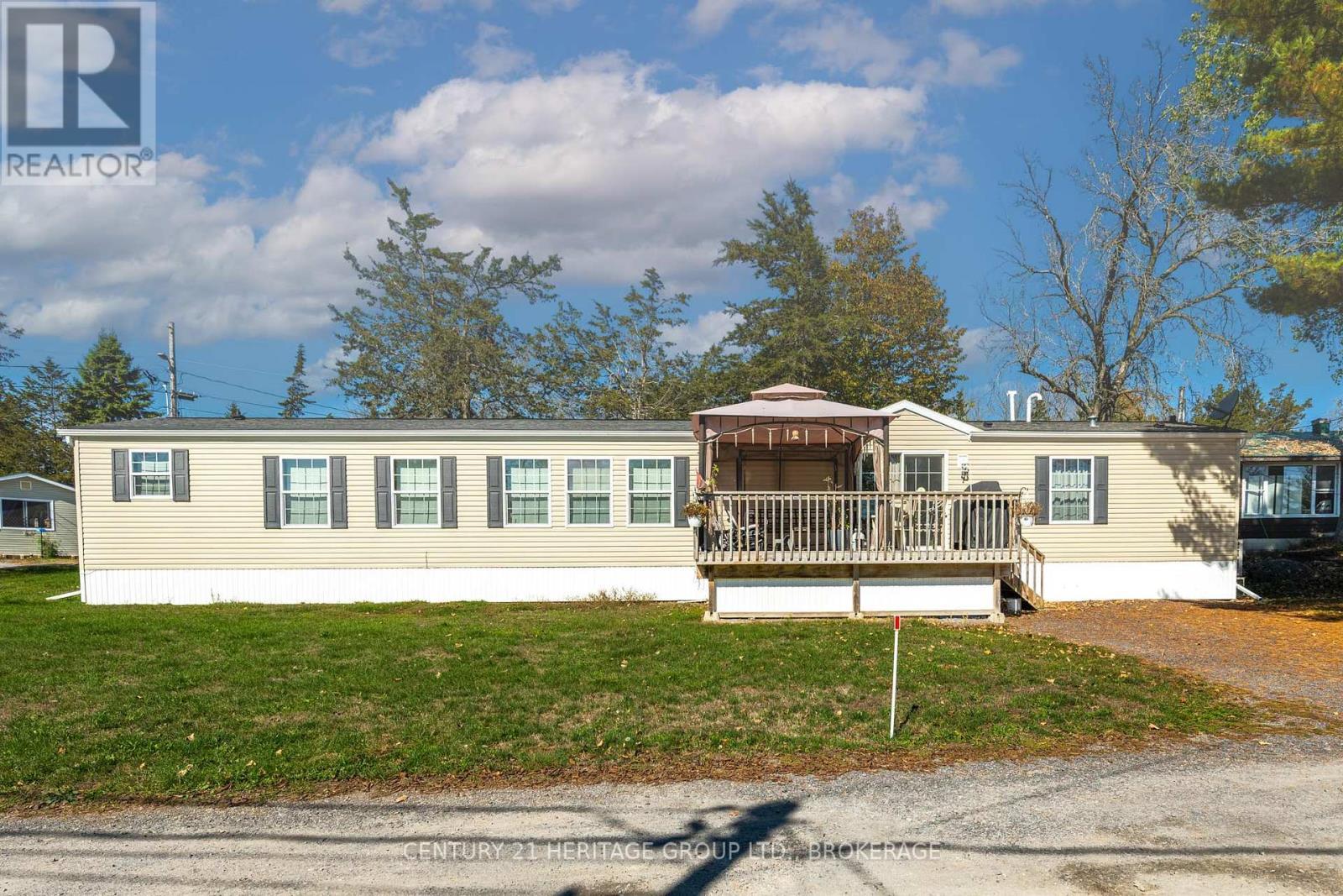 7 - 5633 Bath Road, Loyalist (Lennox And Addington - South), ON