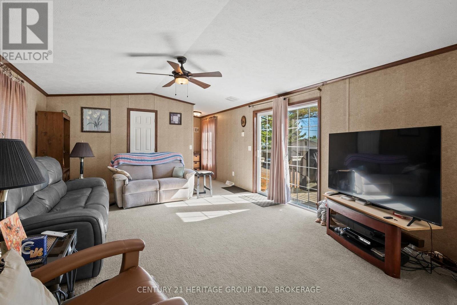 7 - 5633 Bath Road, Loyalist (Lennox And Addington - South), ON