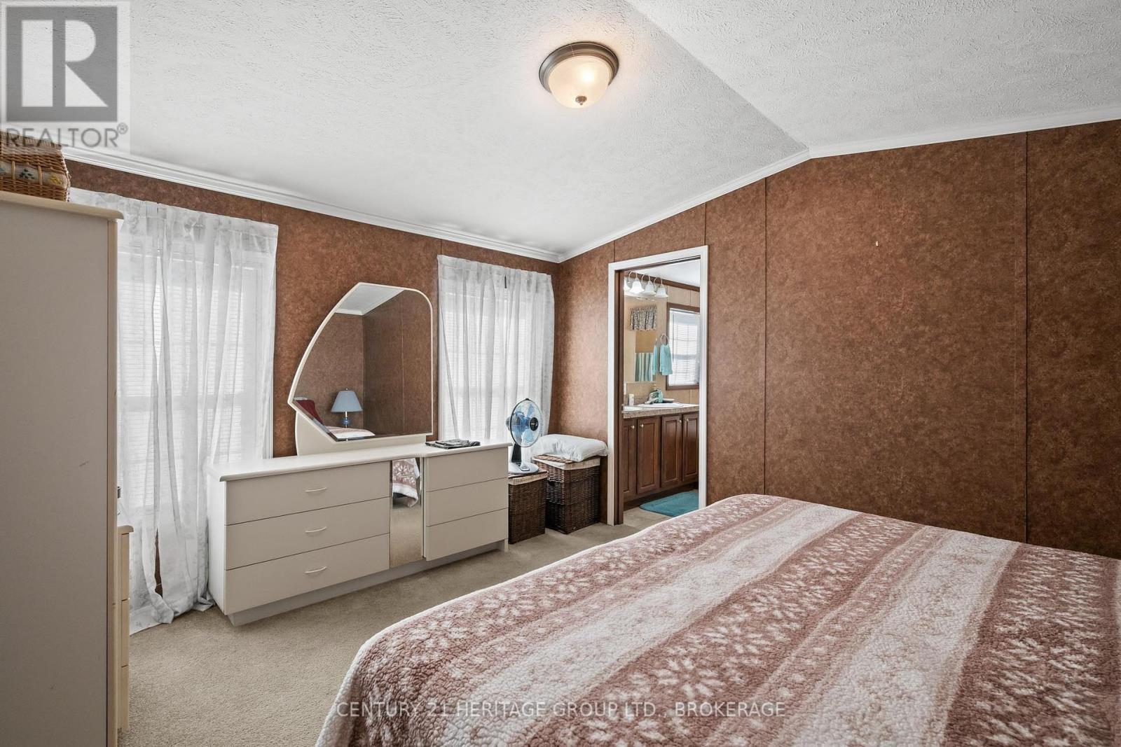 7 - 5633 Bath Road, Loyalist (Lennox And Addington - South), ON