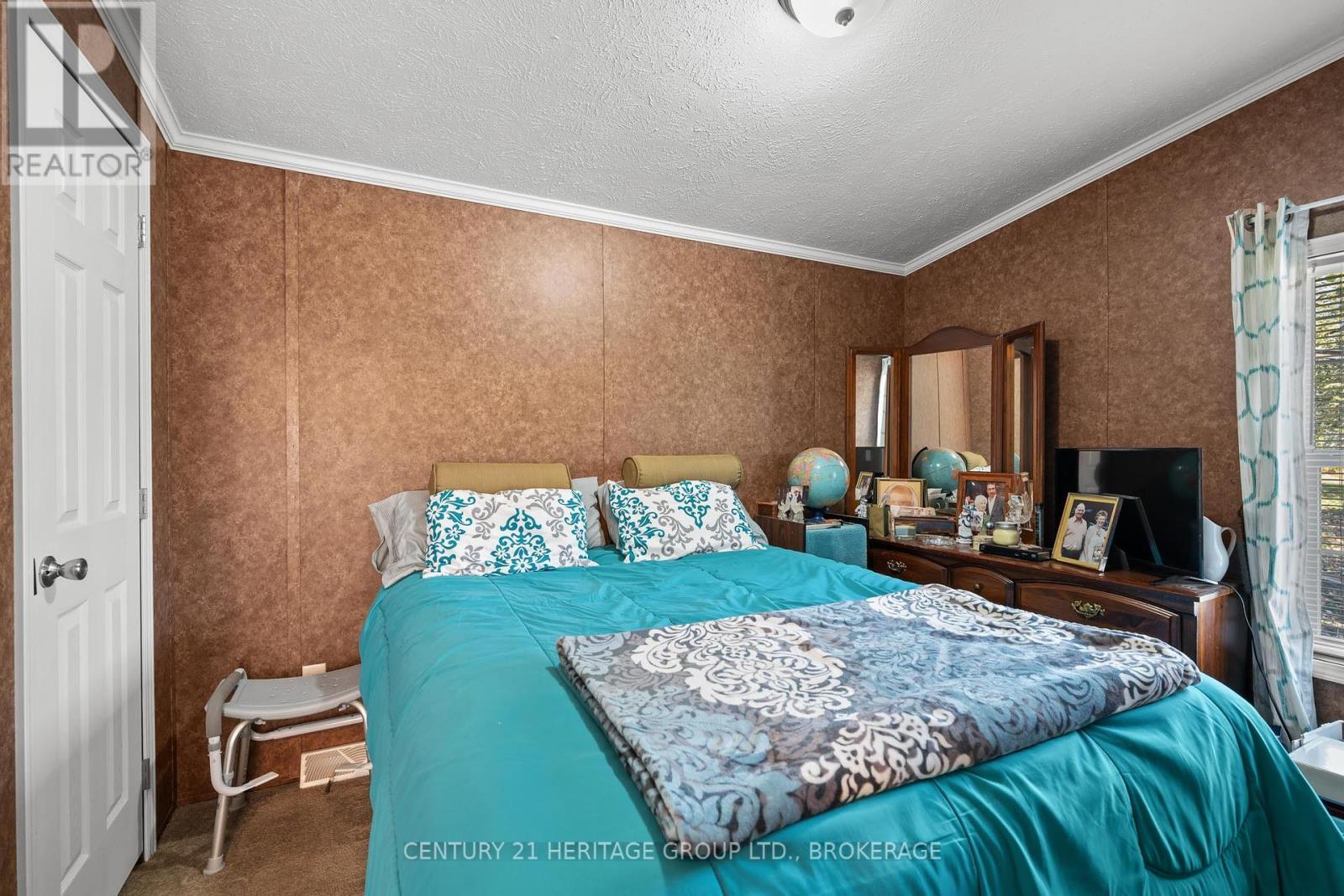 7 - 5633 Bath Road, Loyalist (Lennox And Addington - South), ON