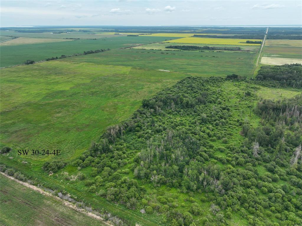 139090 Pth 8 Highway, Riverton, MB