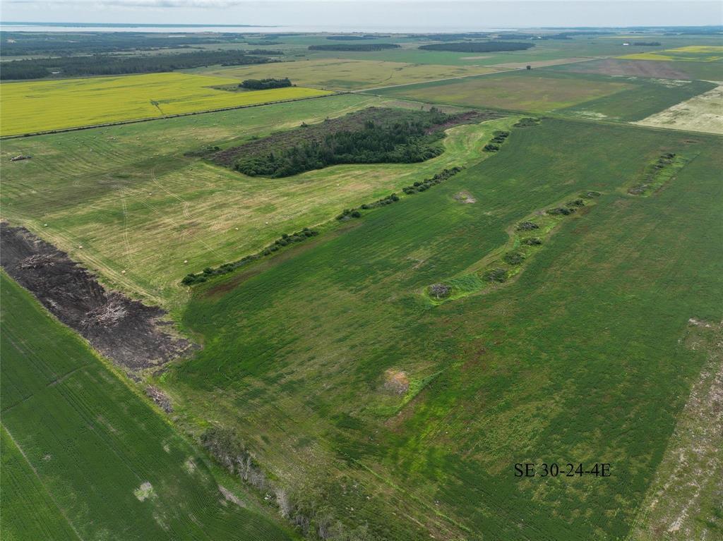 139090 Pth 8 Highway, Riverton, MB