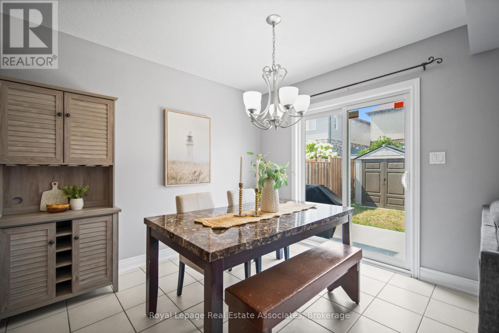 439 Moorlands Crescent, Kitchener, ON - Indoor Photo Showing Dining Room