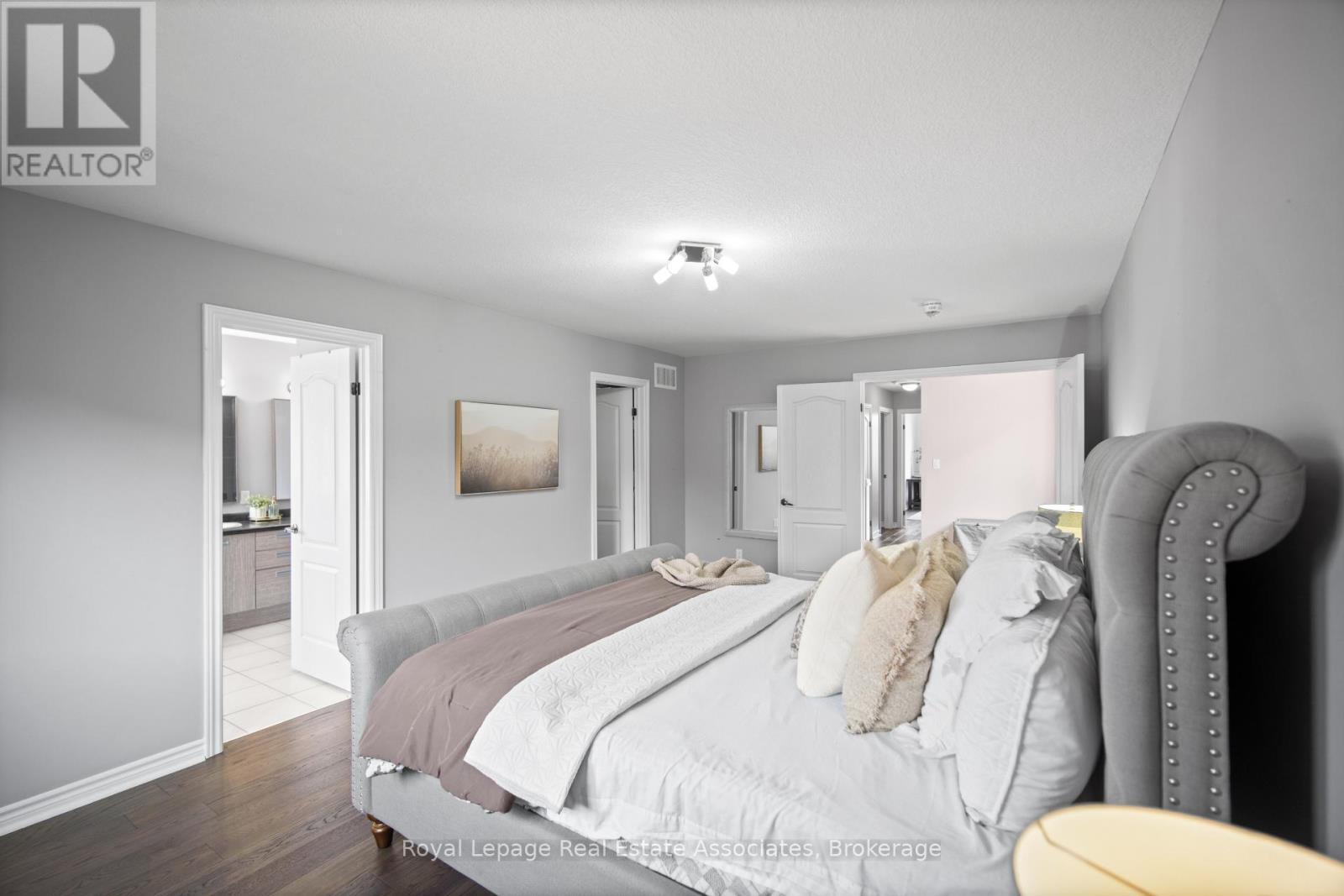 439 Moorlands Crescent, Kitchener, ON - Indoor Photo Showing Bedroom