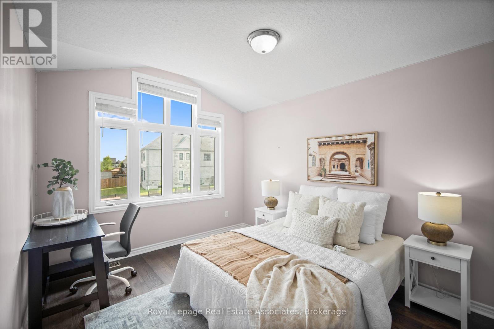439 Moorlands Crescent, Kitchener, ON - Indoor Photo Showing Bedroom