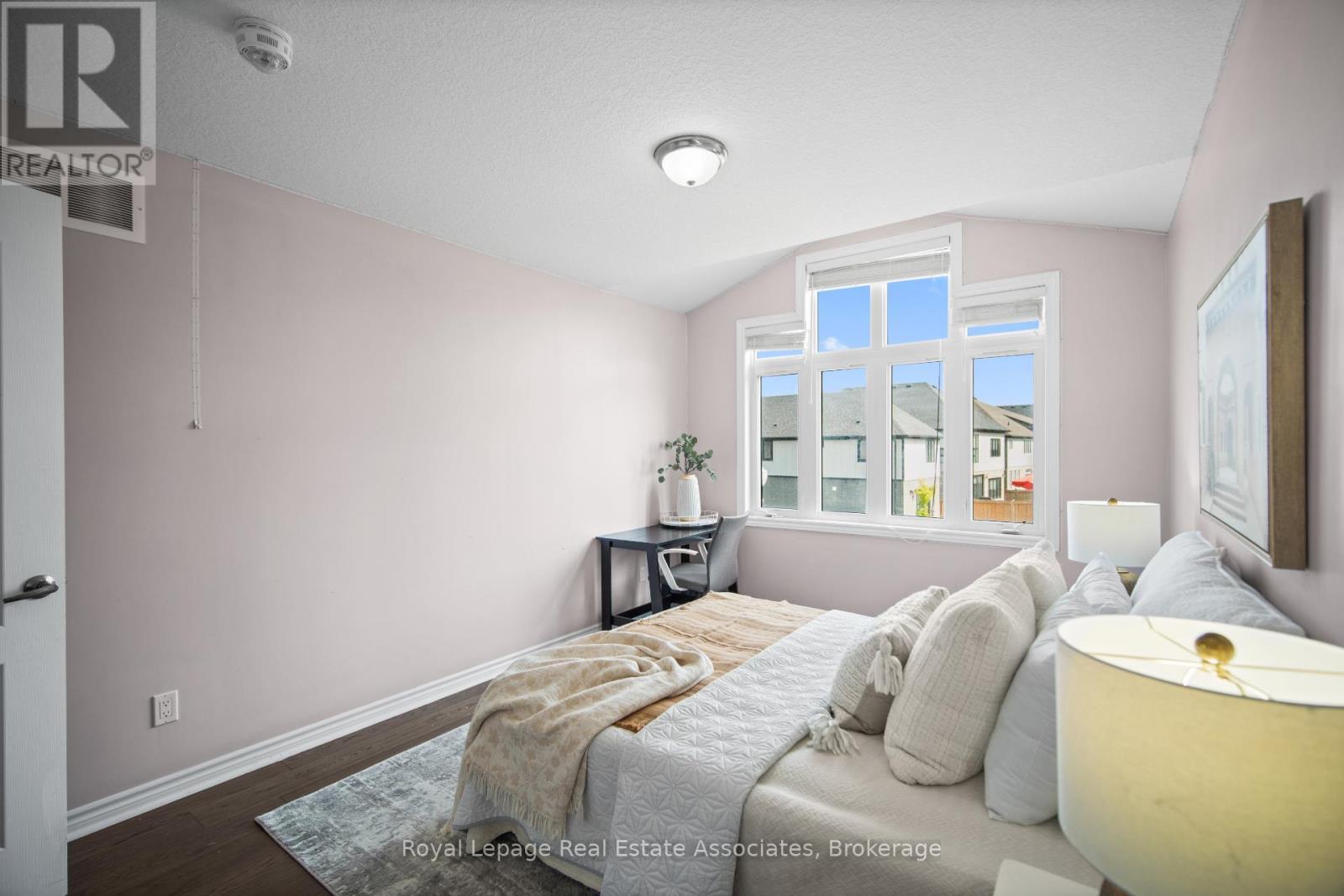 439 Moorlands Crescent, Kitchener, ON - Indoor Photo Showing Bedroom
