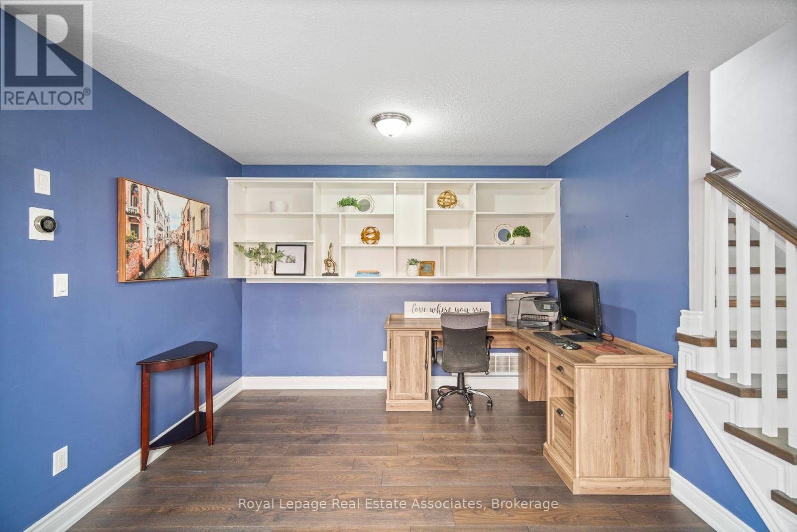 439 Moorlands Crescent, Kitchener, ON - Indoor