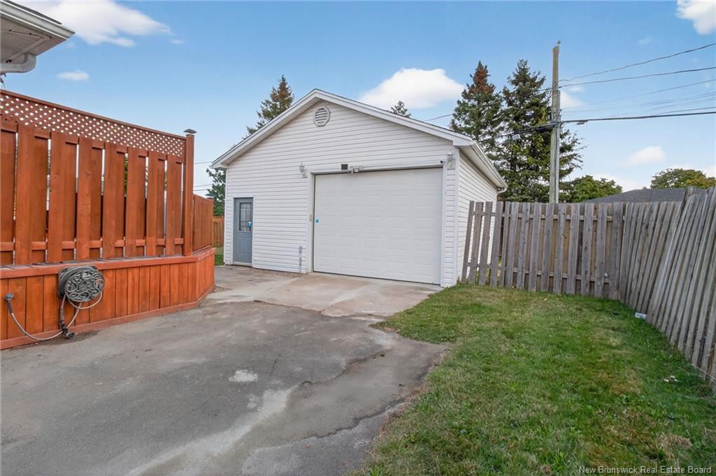 133 Savoie Dr, Moncton, NB