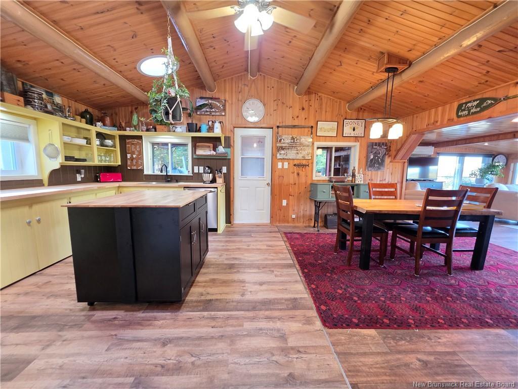 1546 Route 385, Oxbow, NB