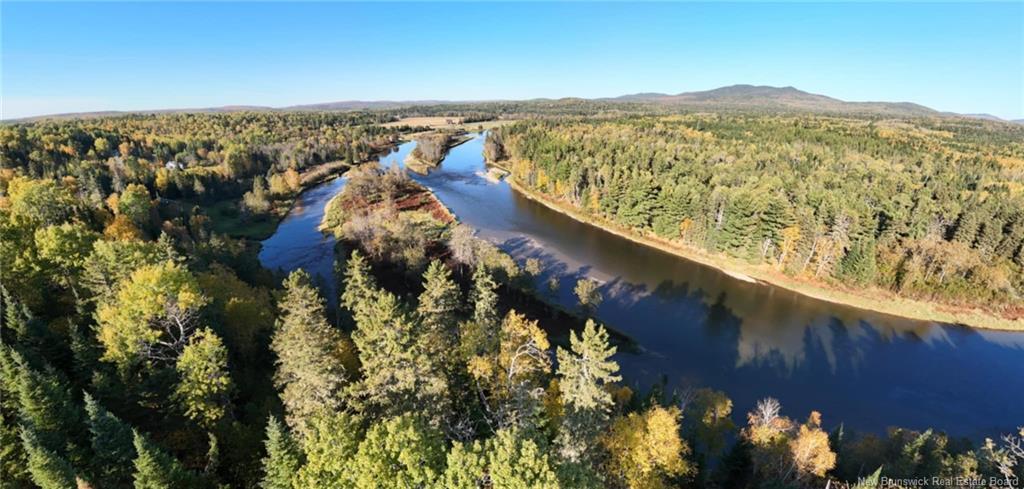 1546 Route 385, Oxbow, NB