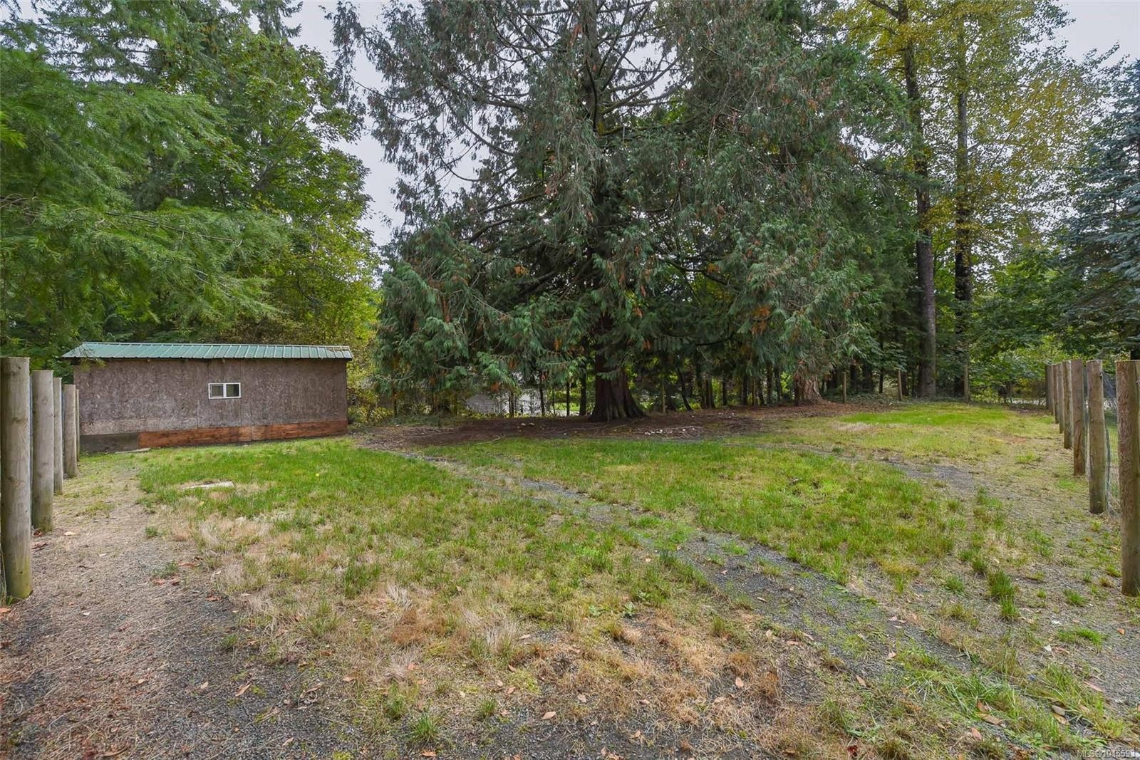 8868 Erickson Pl, Black Creek, BC