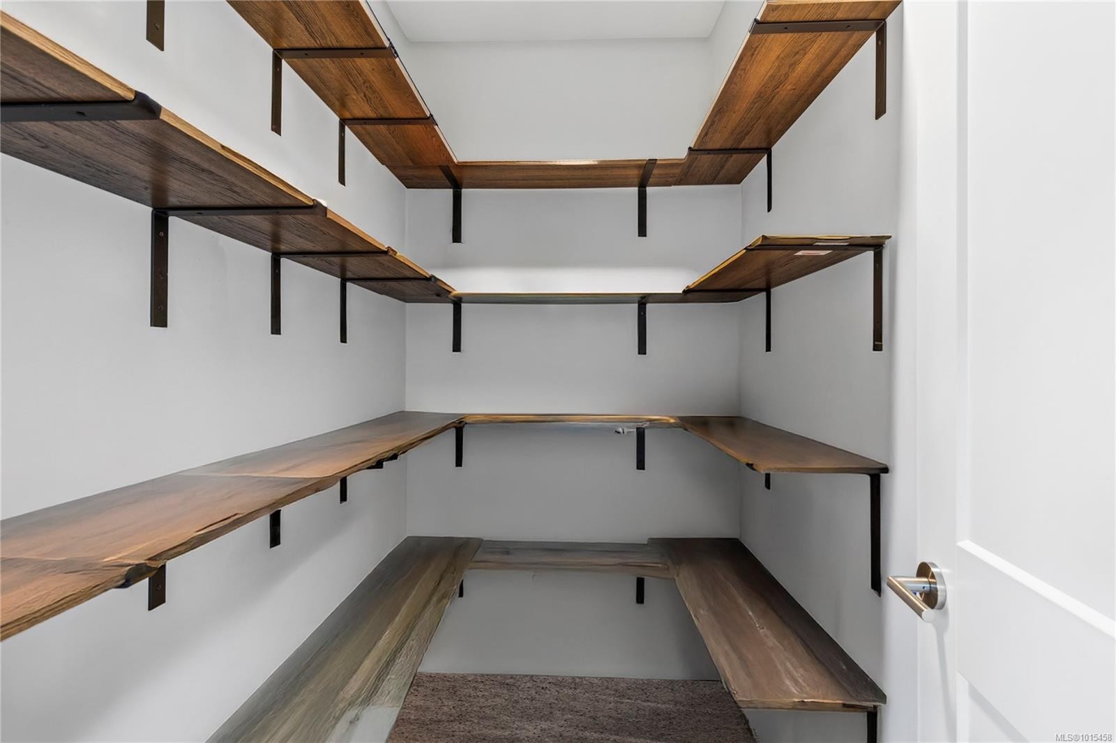 127 Ray Knight Dr, Ladysmith, BC