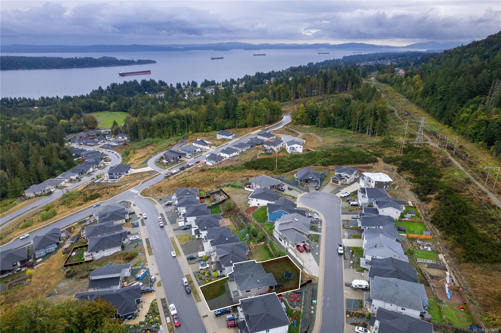 127 Ray Knight Dr, Ladysmith, BC