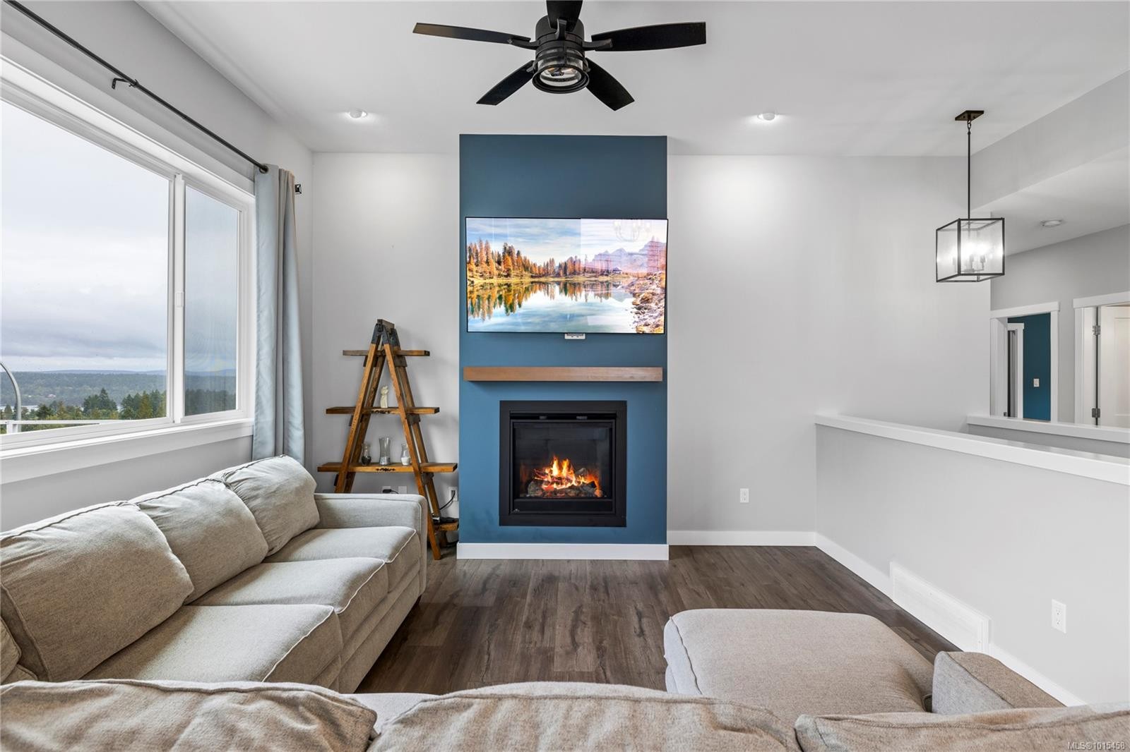 127 Ray Knight Dr, Ladysmith, BC