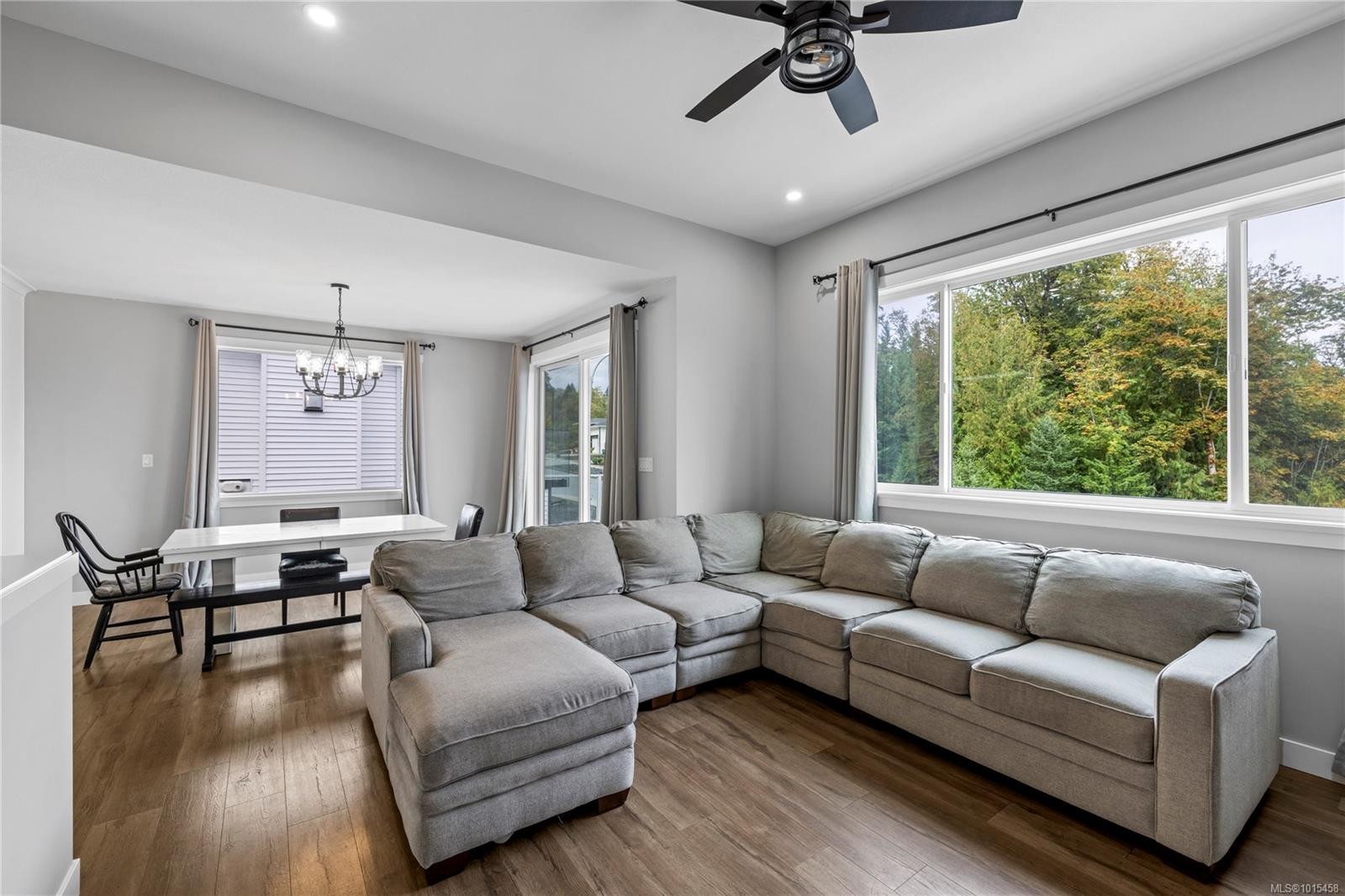 127 Ray Knight Dr, Ladysmith, BC