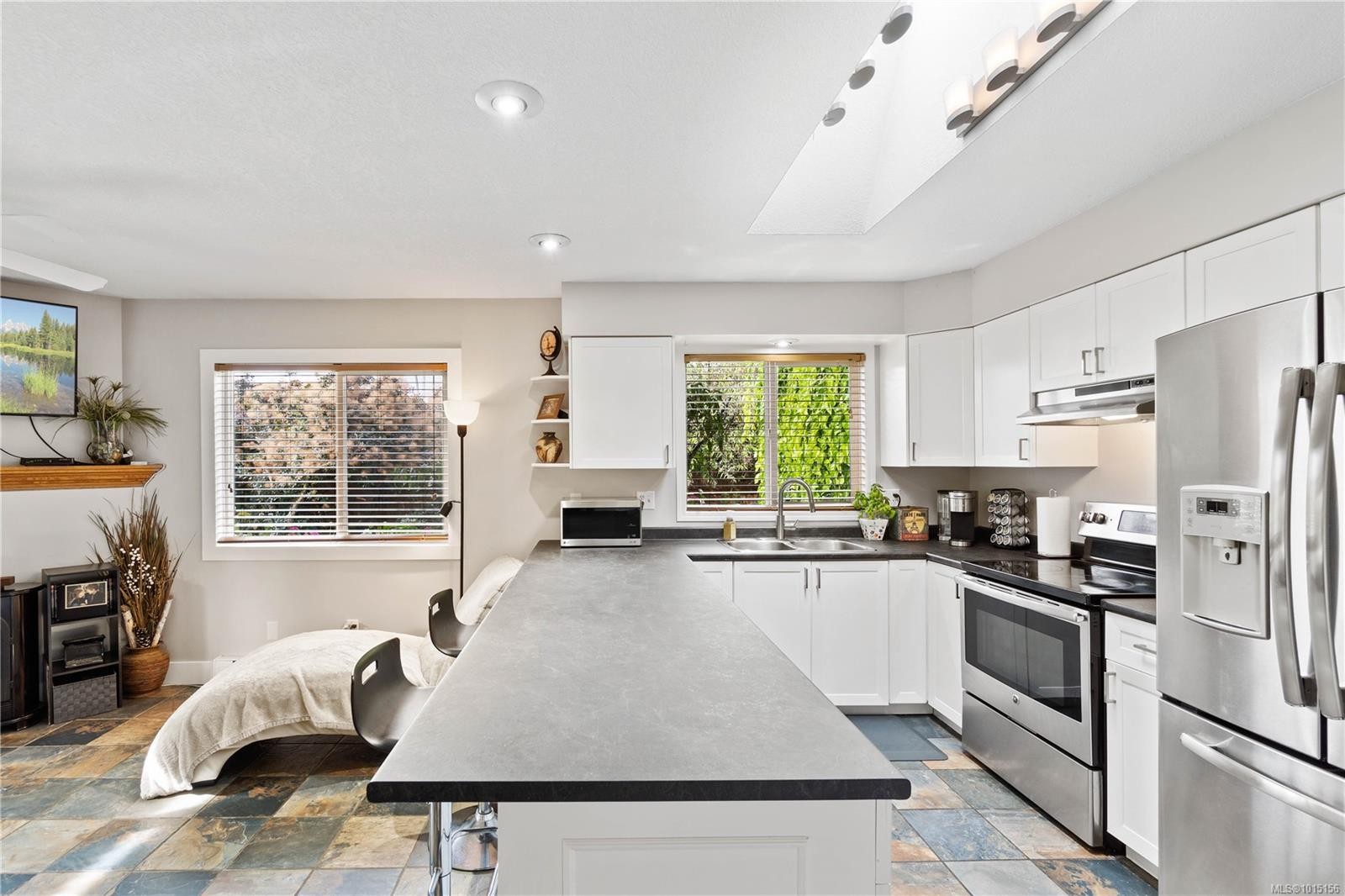 780 Humphrey Rd, Parksville, BC