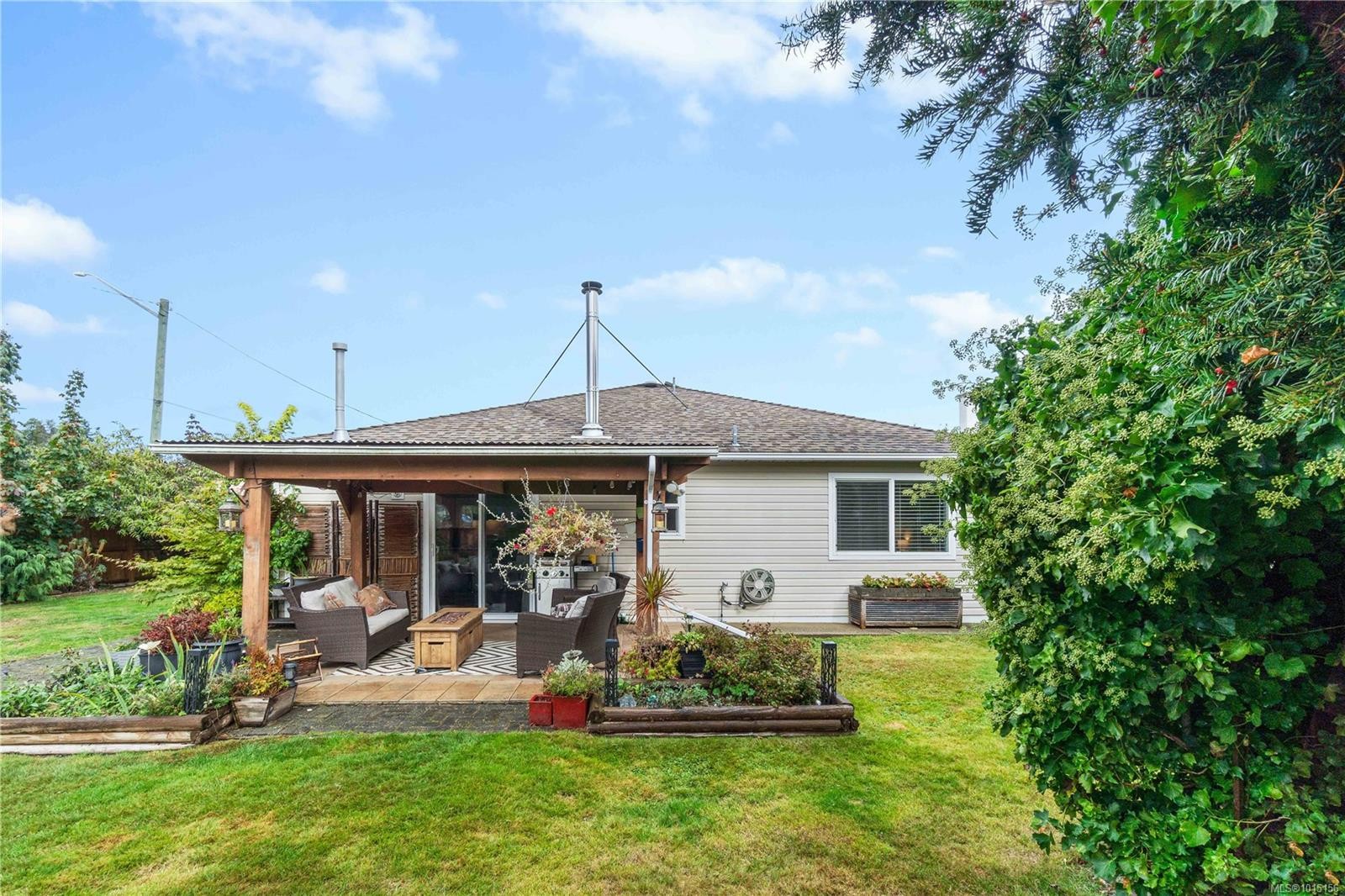 780 Humphrey Rd, Parksville, BC