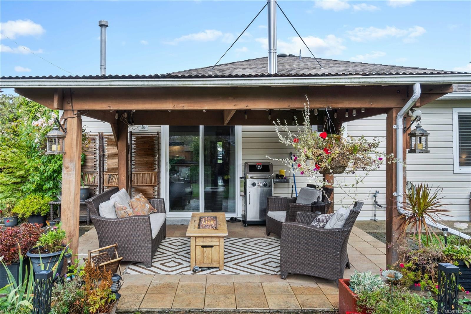 780 Humphrey Rd, Parksville, BC