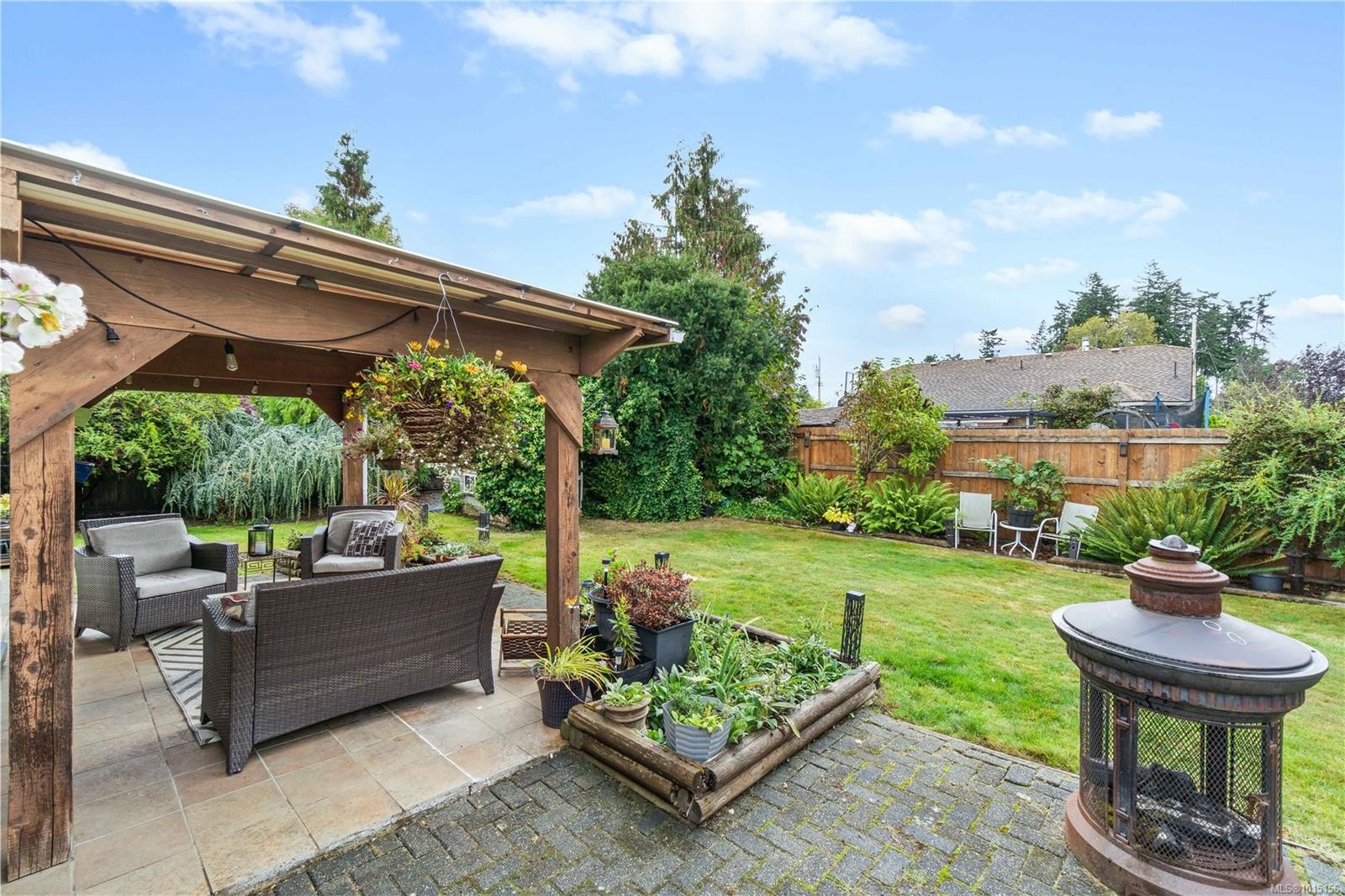 780 Humphrey Rd, Parksville, BC