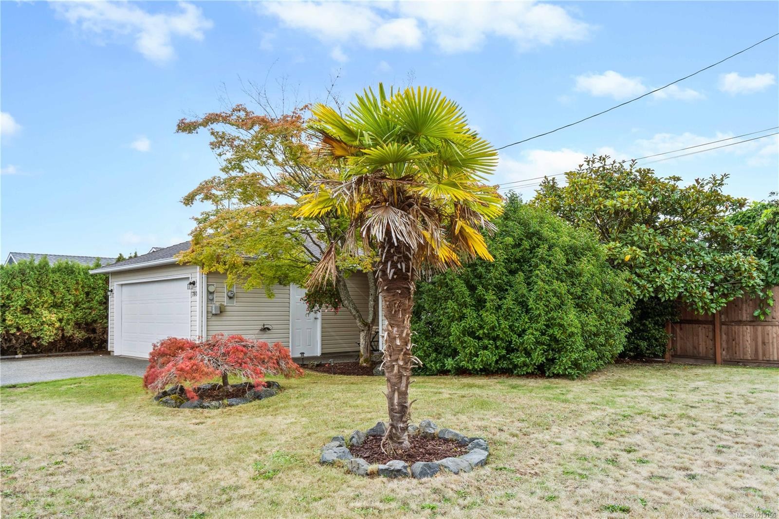 780 Humphrey Rd, Parksville, BC