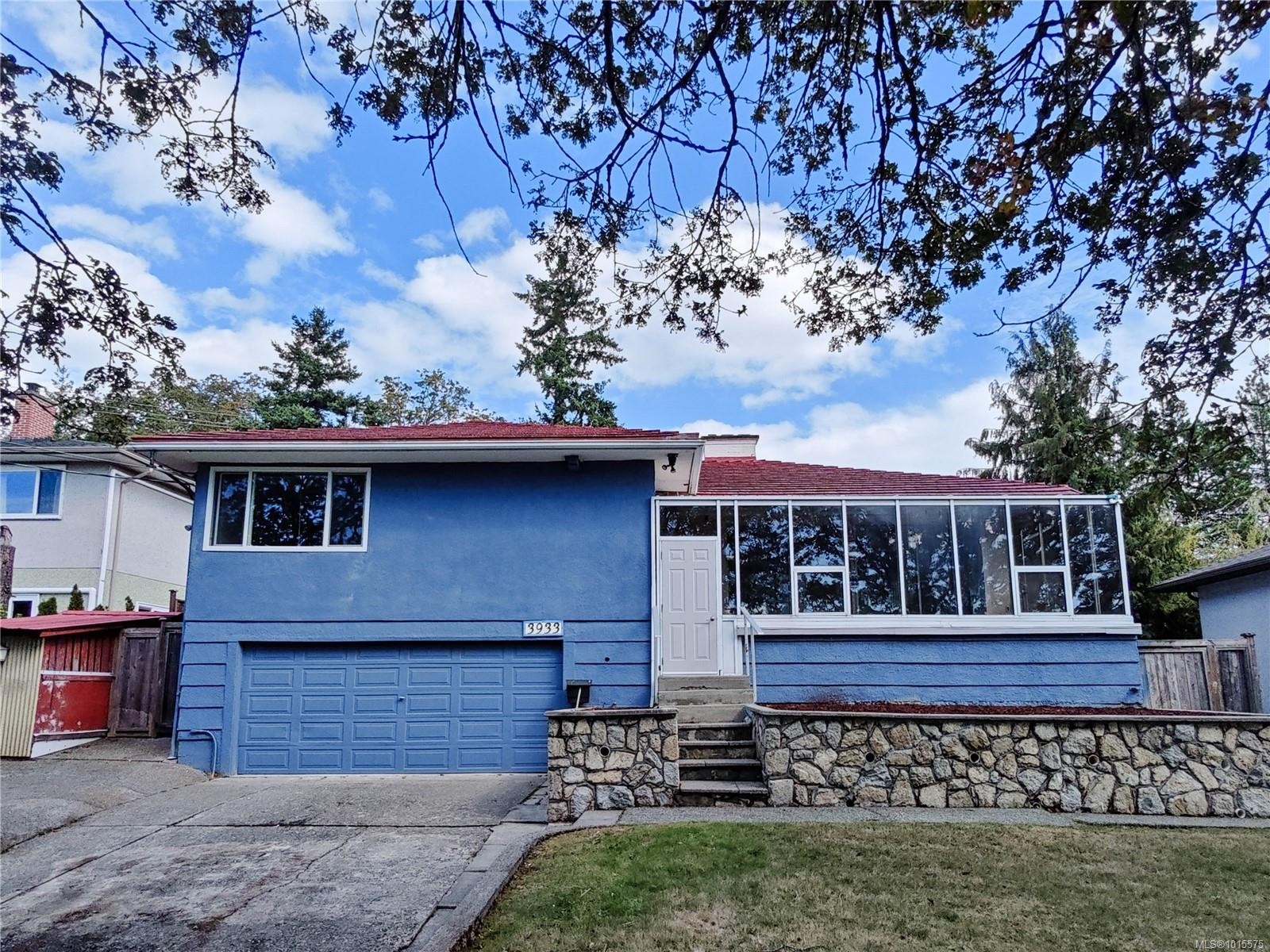 3933 Saanich Rd, Saanich, BC