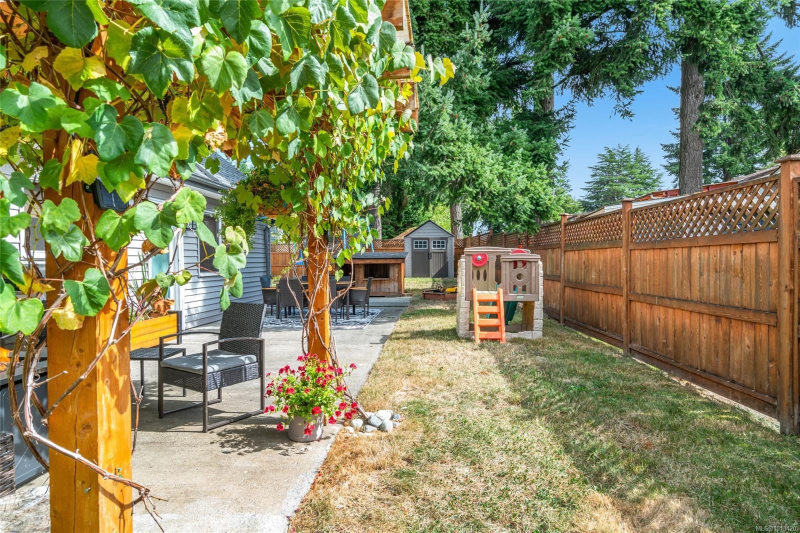 3993 Uplands Dr, Nanaimo, BC