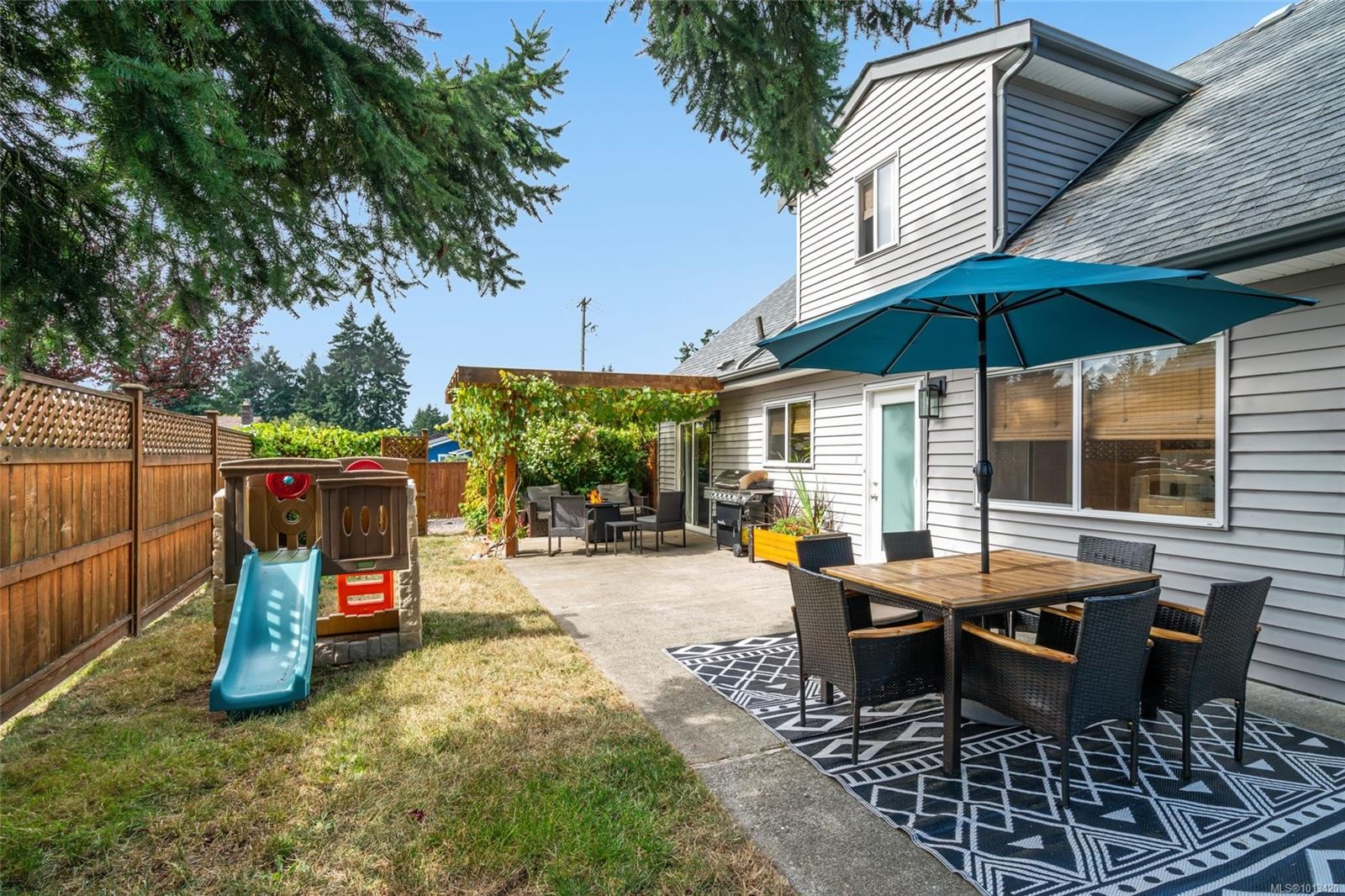 3993 Uplands Dr, Nanaimo, BC