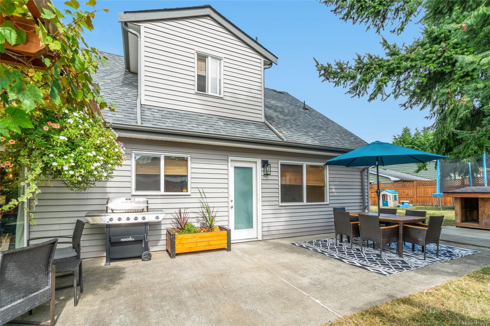 3993 Uplands Dr, Nanaimo, BC