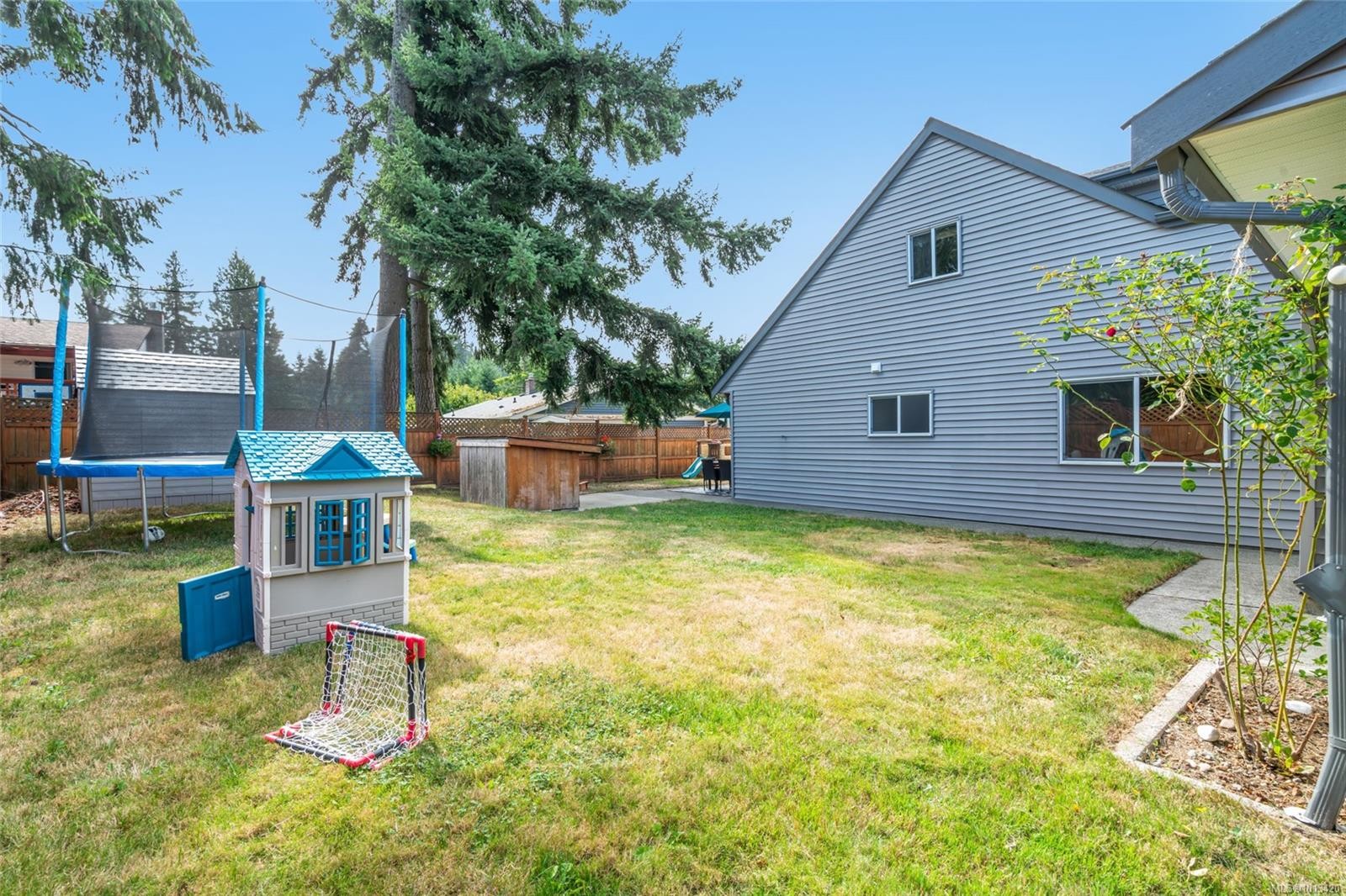 3993 Uplands Dr, Nanaimo, BC