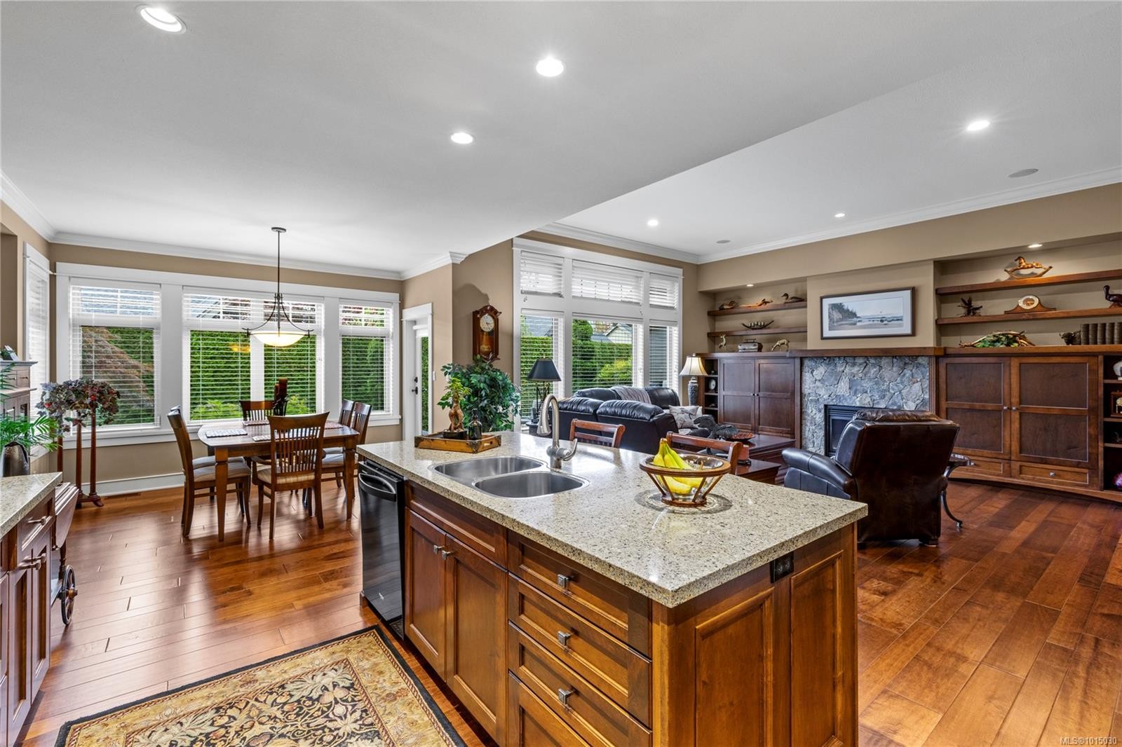 515 Eaglewood Crt, Qualicum Beach, BC