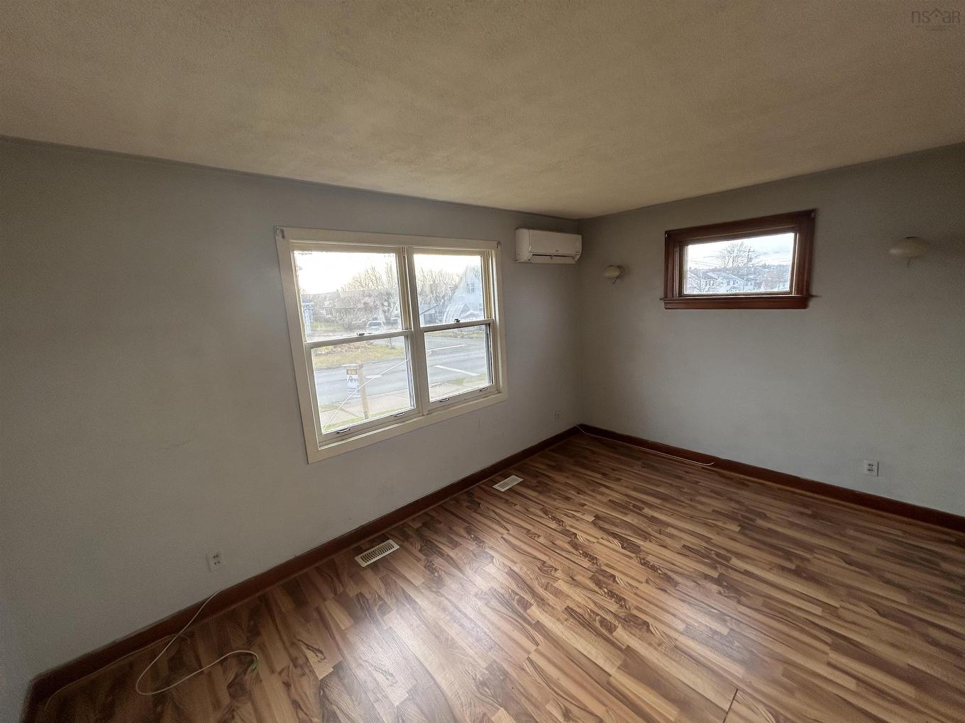 307 Cabot Street, Sydney, NS