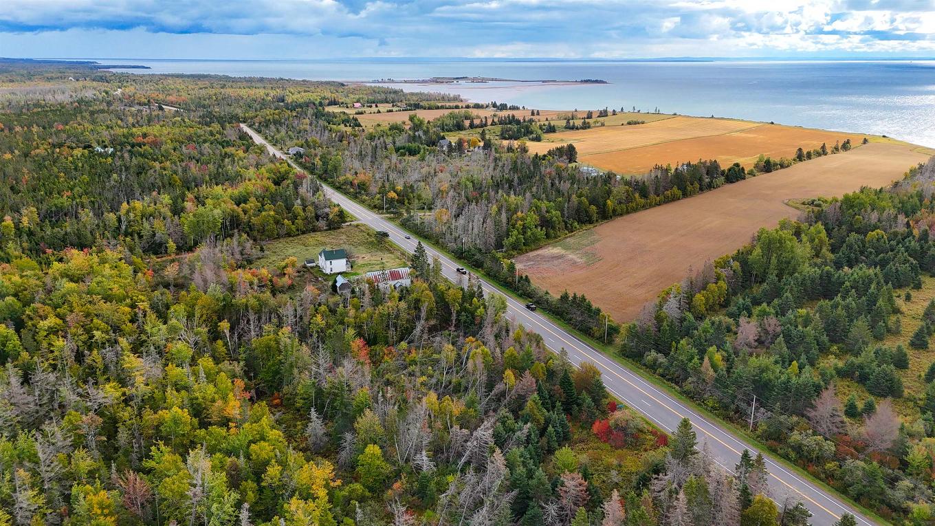 Lot Trans Canada Highway, Wood Islands, PE