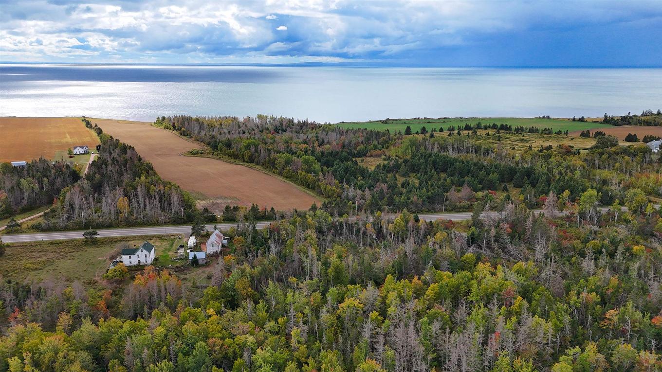 Lot Trans Canada Highway, Wood Islands, PE