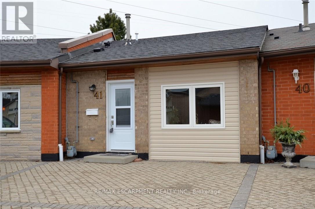 41 Sister Kern Terrace, Hamilton, ON - Outdoor With Exterior