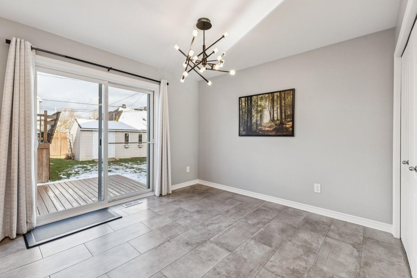 Salle à manger - 31 Rue Jules-Verne, Gatineau (Gatineau), QC - Indoor Photo Showing Other Room