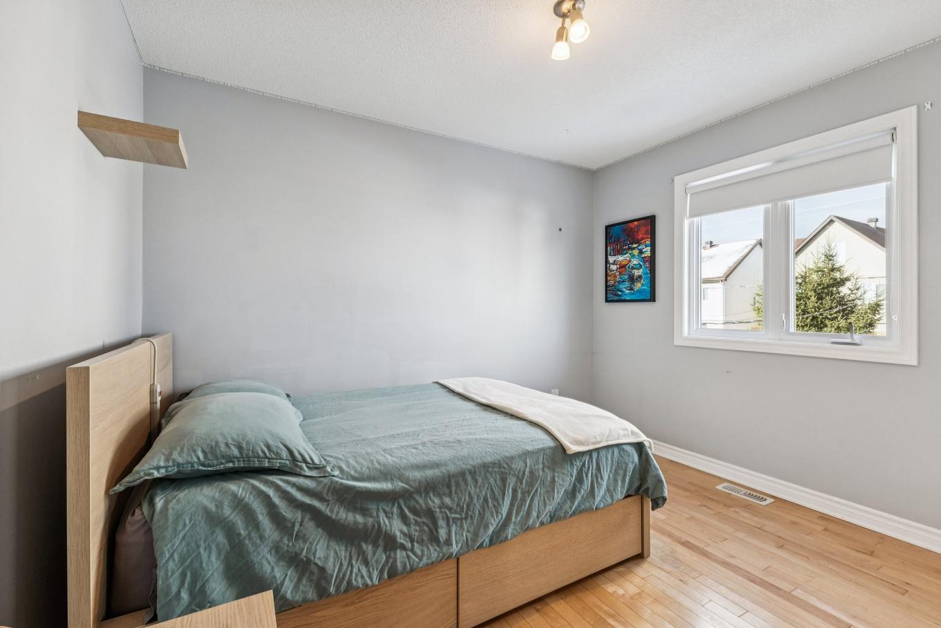 Chambre à coucher - 31 Rue Jules-Verne, Gatineau (Gatineau), QC - Indoor Photo Showing Bedroom