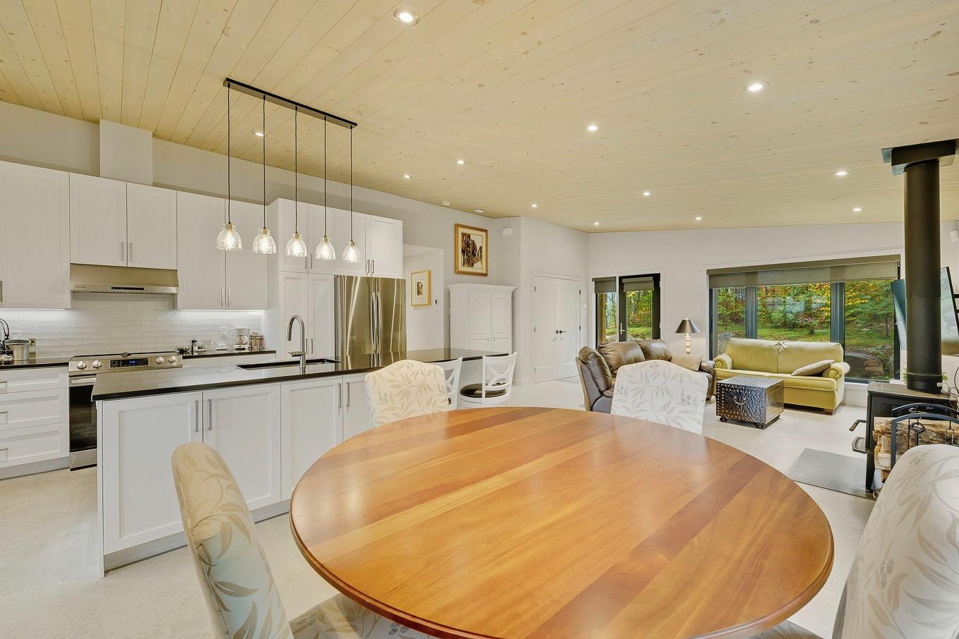 Vue d'ensemble - 2207 Ch. Du Golf, Sainte-Lucie-Des-Laurentides, QC - Indoor