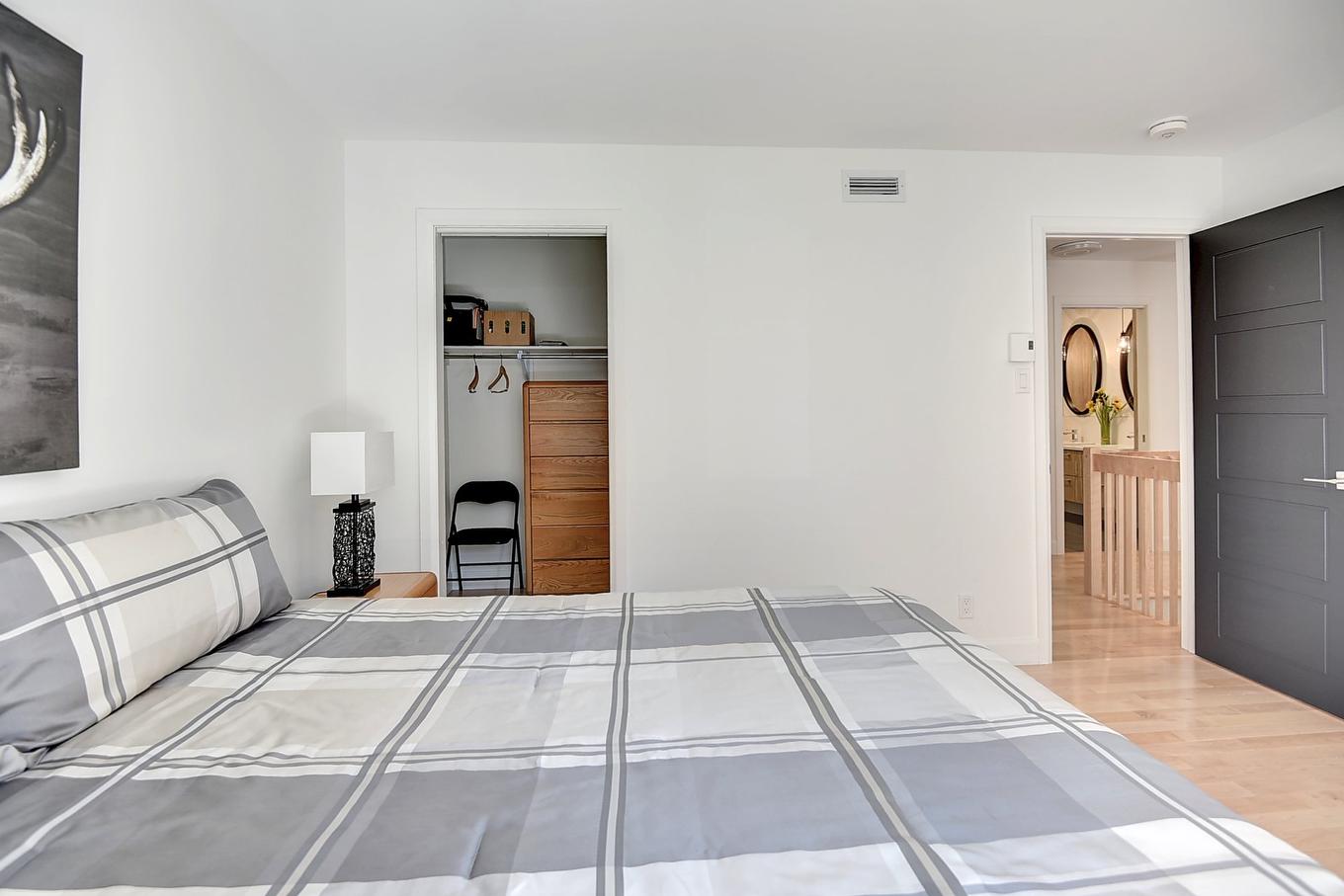 Primary bedroom - 172 Ch. Du Domaine, Saint-Michel-Des-Saints, QC - Indoor Photo Showing Bedroom