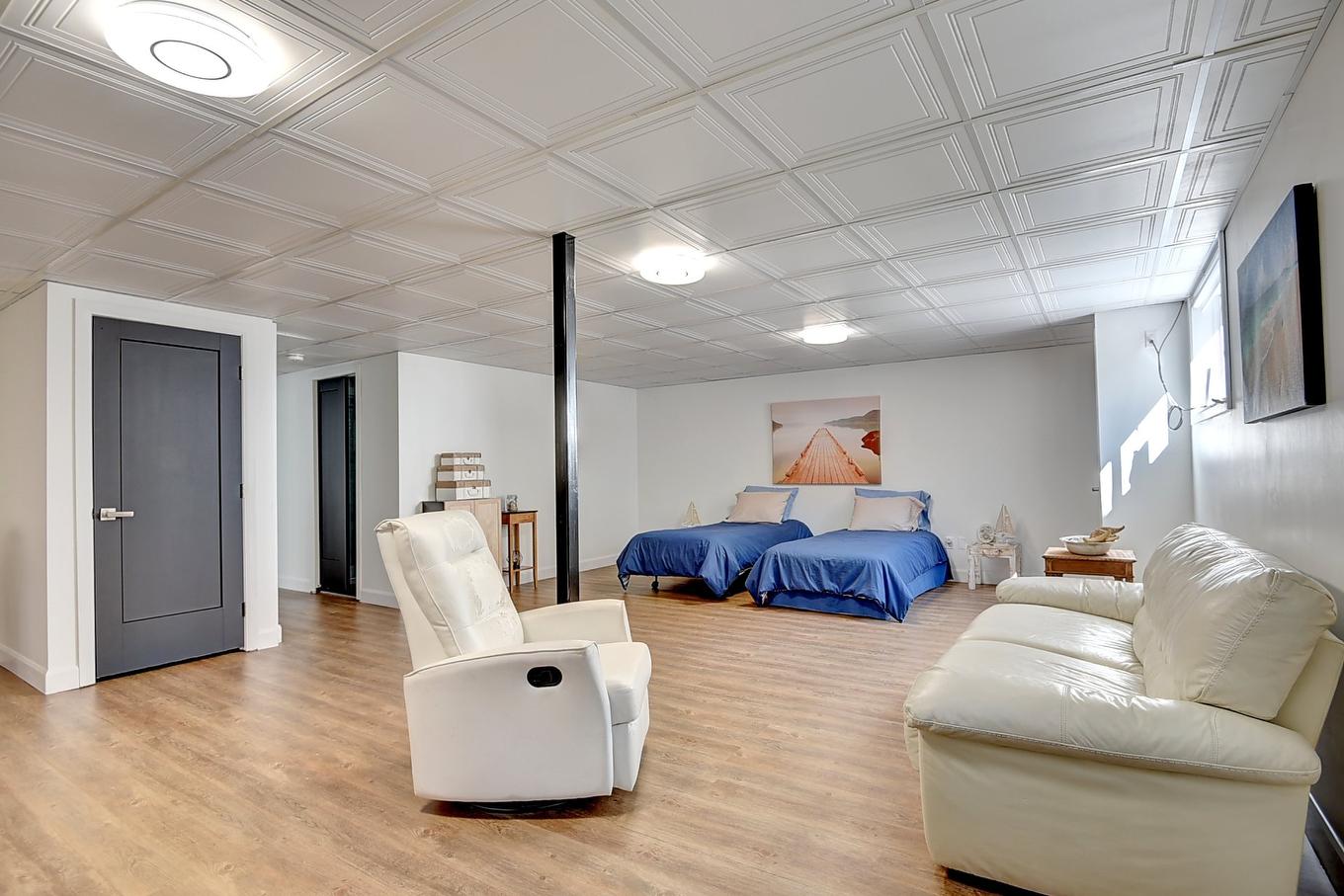 Family room - 172 Ch. Du Domaine, Saint-Michel-Des-Saints, QC - Indoor