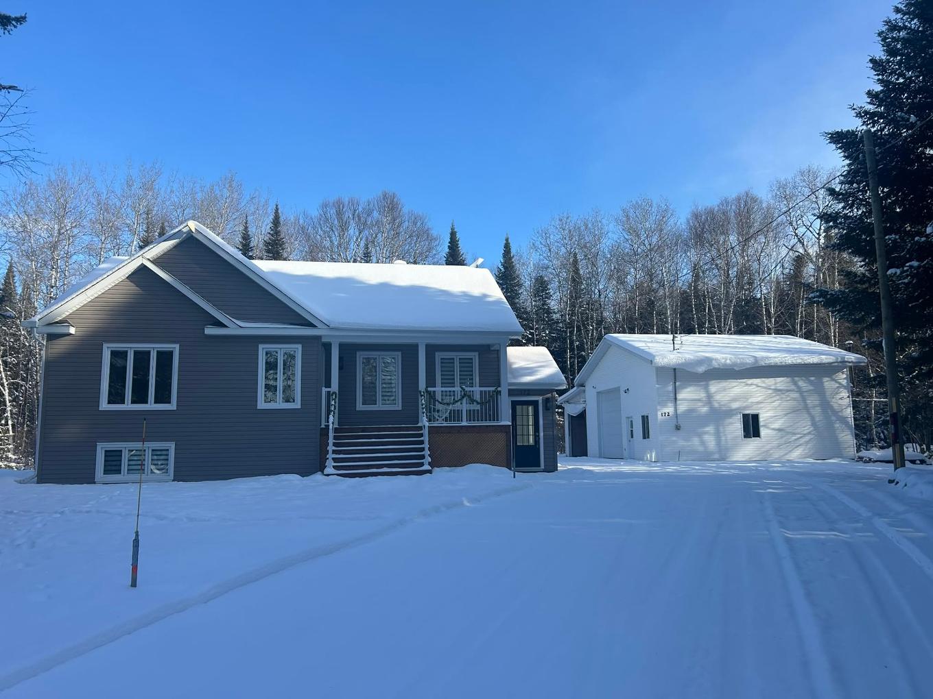 Frontage - 172 Ch. Du Domaine, Saint-Michel-Des-Saints, QC - Outdoor With Facade
