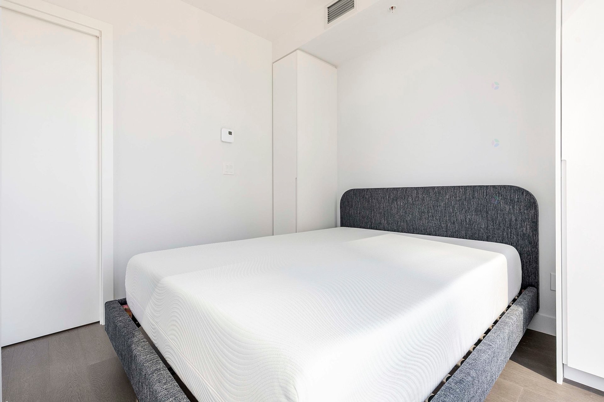 Chambre à coucher - 1514-1500 Boul. René-Lévesque O., Montréal (Ville-Marie), QC - Indoor Photo Showing Bedroom