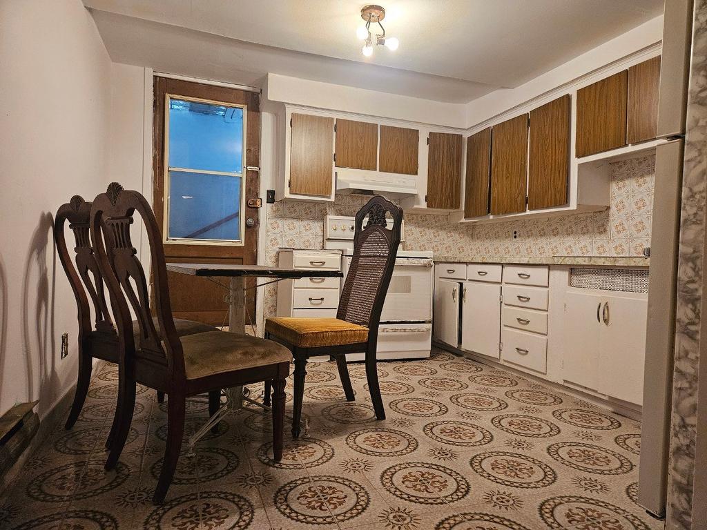 Cuisine - 7340 Av. Somerled, Montréal (Côte-Des-Neiges/Notre-Dame-De-Grâce), QC - Indoor