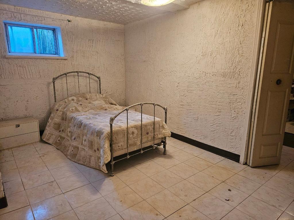 Chambre à coucher - 7340 Av. Somerled, Montréal (Côte-Des-Neiges/Notre-Dame-De-Grâce), QC - Indoor Photo Showing Bedroom