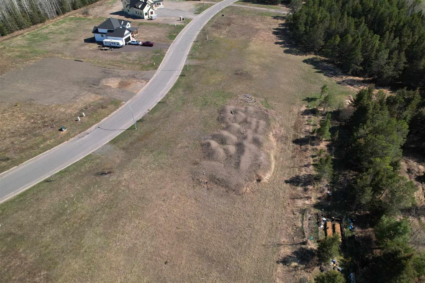 2015 Foothill Drive, Thunder Bay, ON