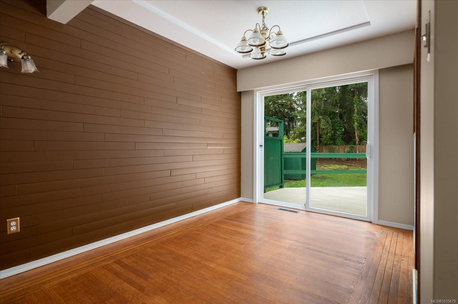 2385 Marlborough Dr, Nanaimo, BC