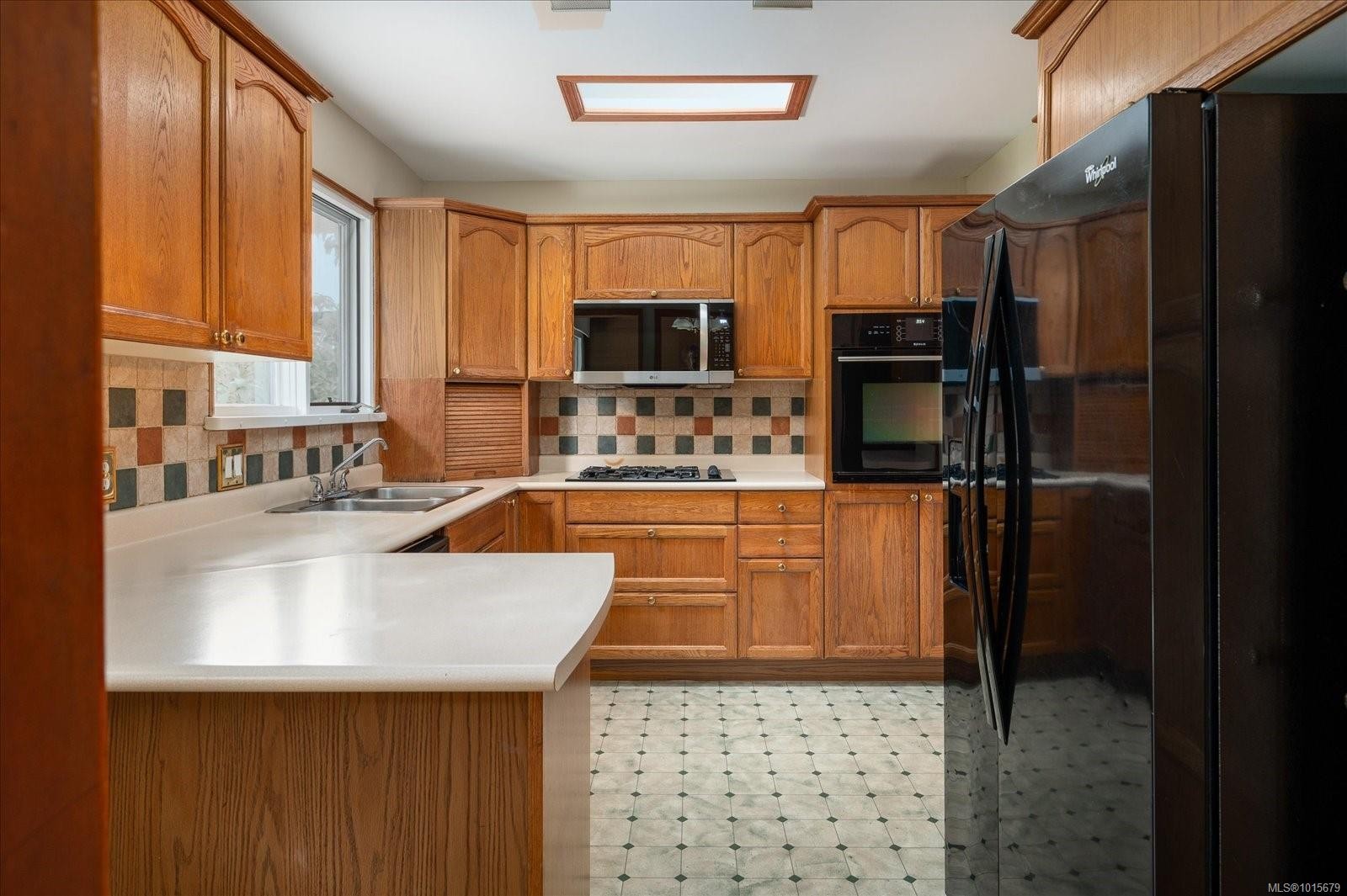 2385 Marlborough Dr, Nanaimo, BC