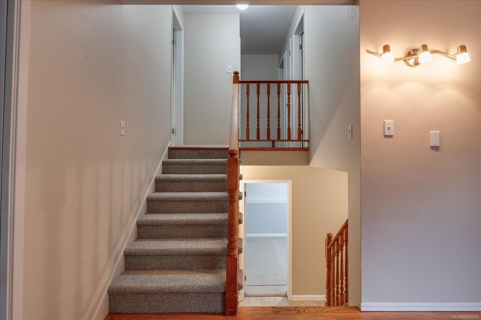 2385 Marlborough Dr, Nanaimo, BC